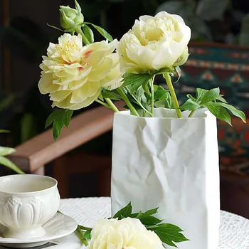 Семейное украшение Белая керамическая ваза, бумажный пакет, простая Цветочная горелка, Простой свет, Роскошное украшение для столовой и спальни