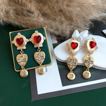 Винтажное французское покрытие золотом набор сердечек из красной глазури подвеска в виде шнекового креста темпераментные иглы серьги-гвоздики зажим для ушей
