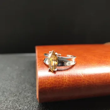Маленькое квадратное кольцо Японское легкое Роскошное Модное Персонализированное кольцо на указательный палец Женская мода Ins Чистое Красное простое кольцо в крутом стиле